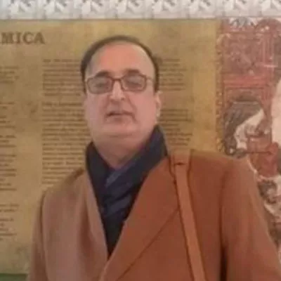 Prof Kevin